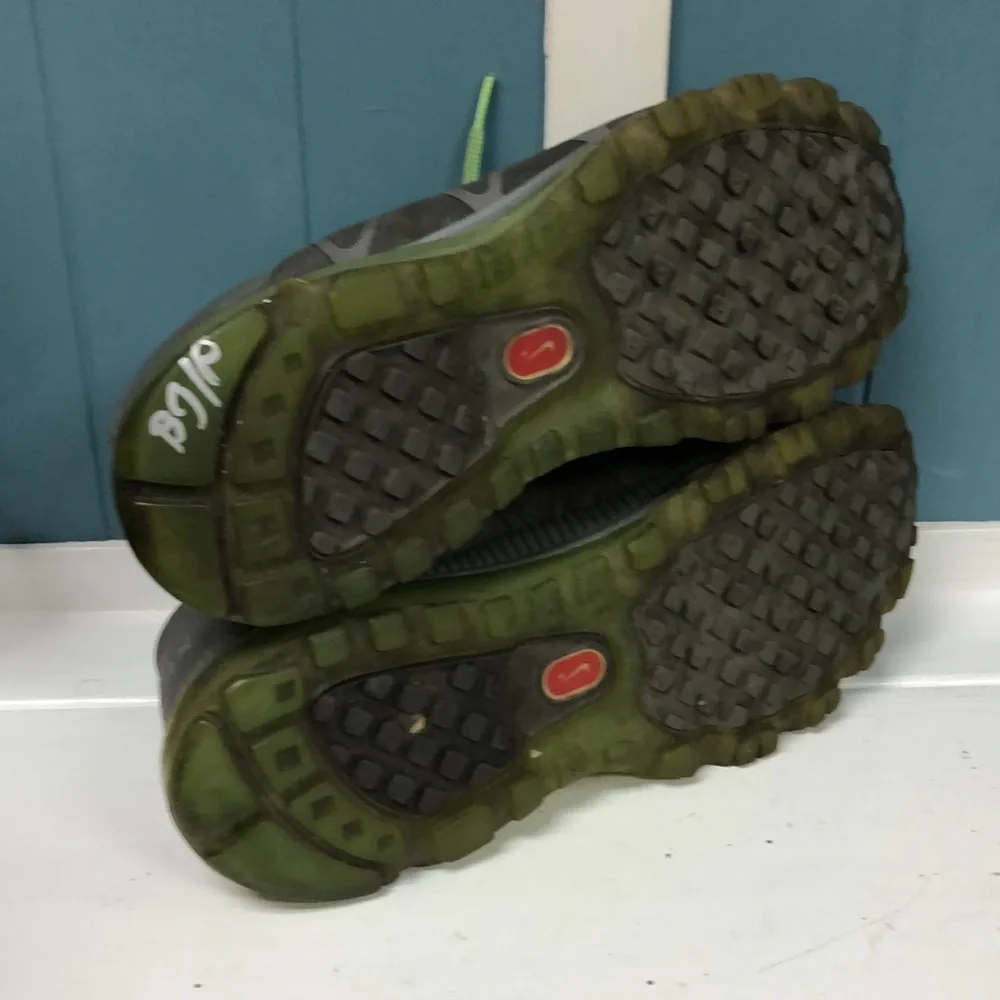 Nike Air Max+ 2011 Size Cool Grey Neon Lime mens Size‎ 11 429889-003